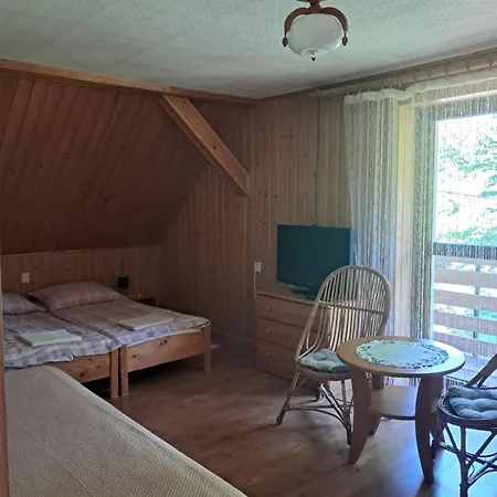 Jagodowa Róża - Maria Farganus Casa de Campo Mszana Dolna